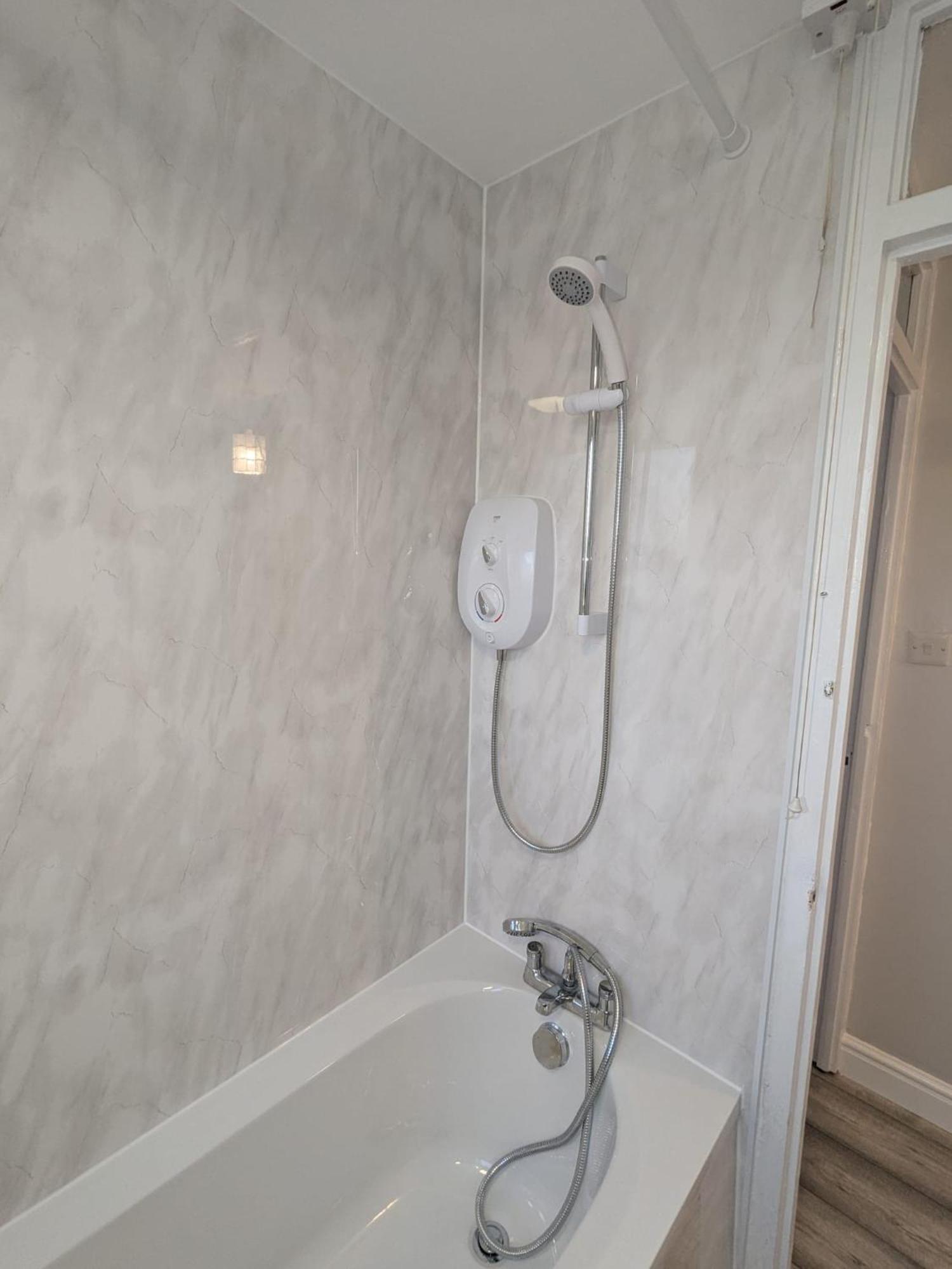 A&A Apartment Basildon Nevendon Extérieur photo